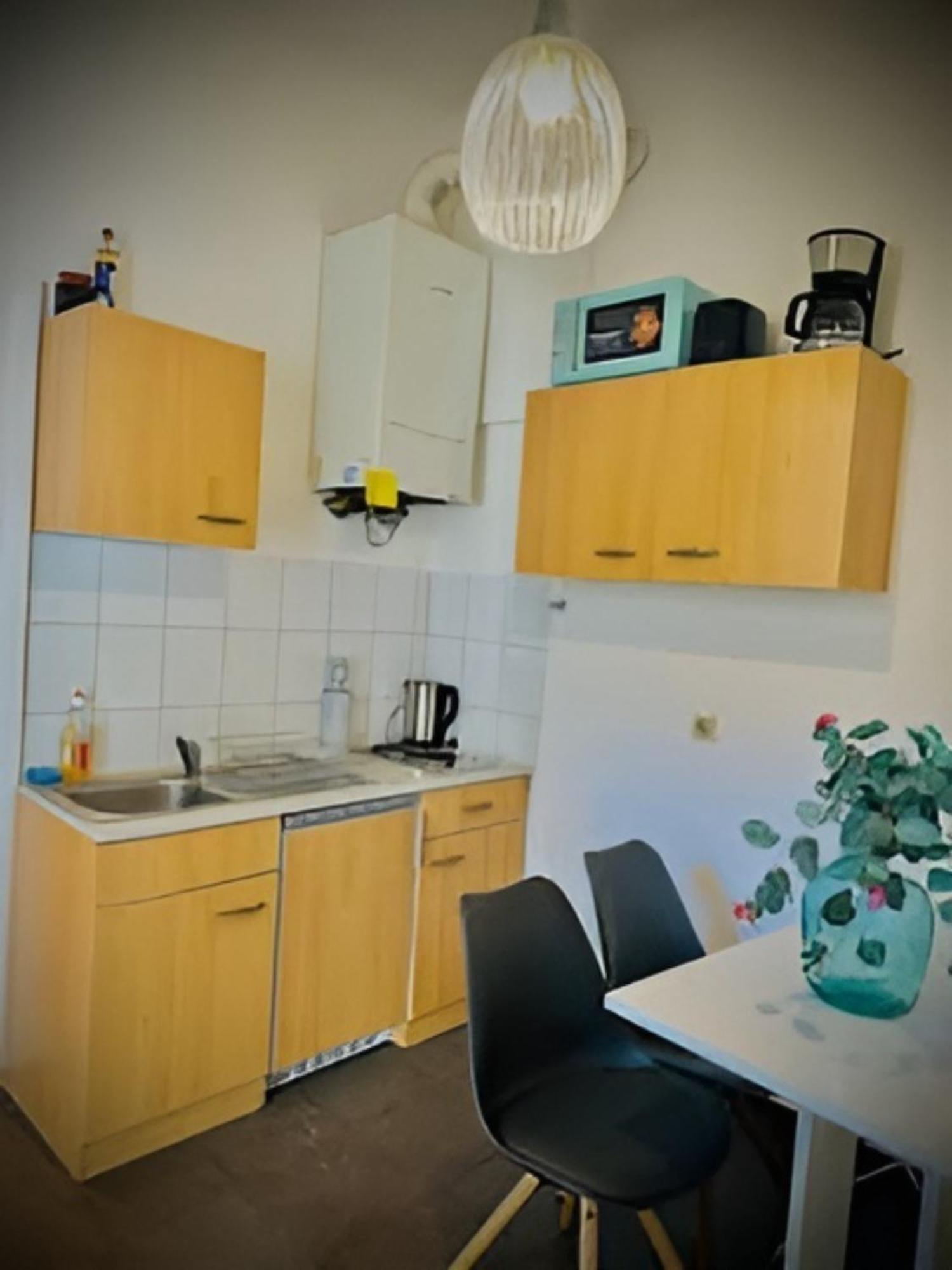 Beautiful & Stylish 1br 10 Min To Westbahnhof Wien