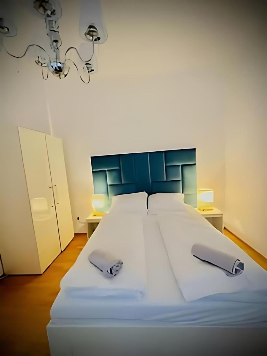 Beautiful & Stylish 1br 10 Min To Westbahnhof Apartment